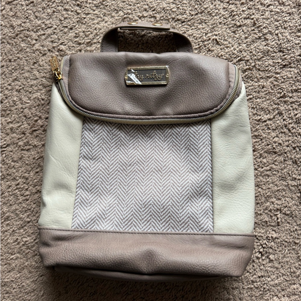 NWOT Itzy Ritzy Chill Like A Boss Bottle Bag Cooler - Vanilla Latte